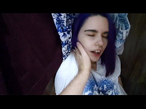 ❤️ J'ai trouvé ma soeur dans le placard et je l'ai aidée à jouir. ☑ Vidéo de sexe at us fr.mkdou33miass.ru ️❤